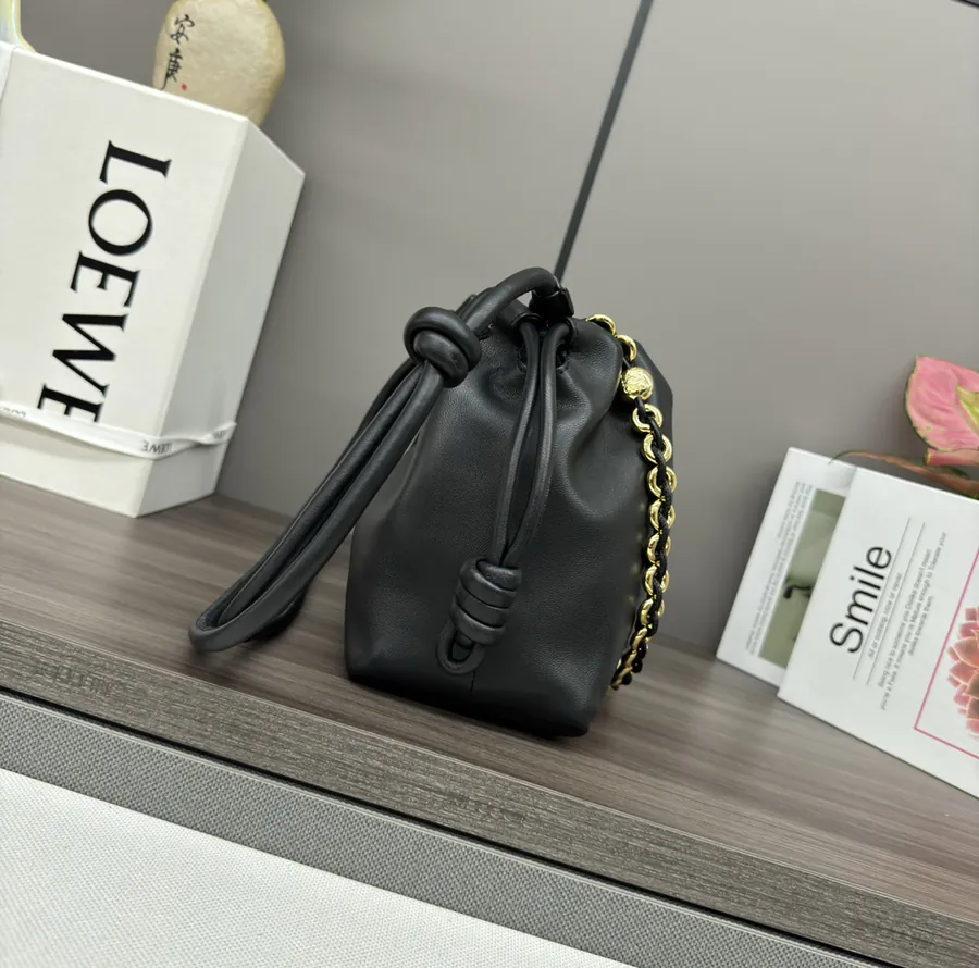Flamenco Purse in Soft Nappa Sheepskin