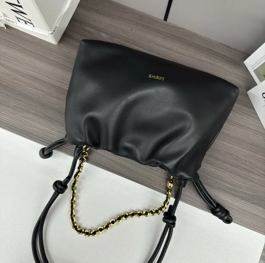 Flamenco Purse in Soft Nappa Sheepskin