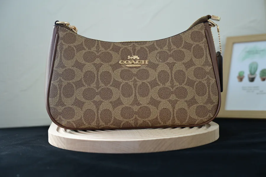 Coac New Arrival TERI Shoulder Bag
