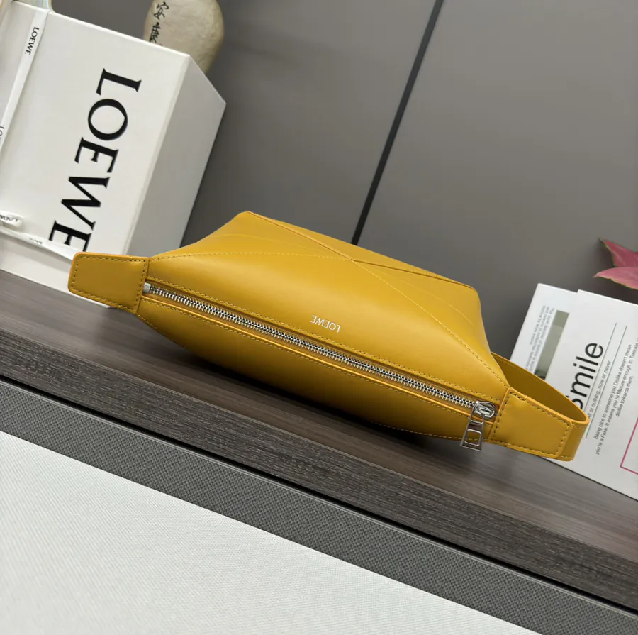 LO℮w℮ New Puzzle Fold Inspired Washbag