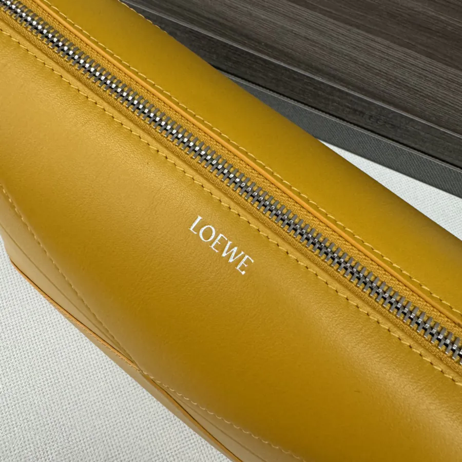 LO℮w℮ New Puzzle Fold Inspired Washbag