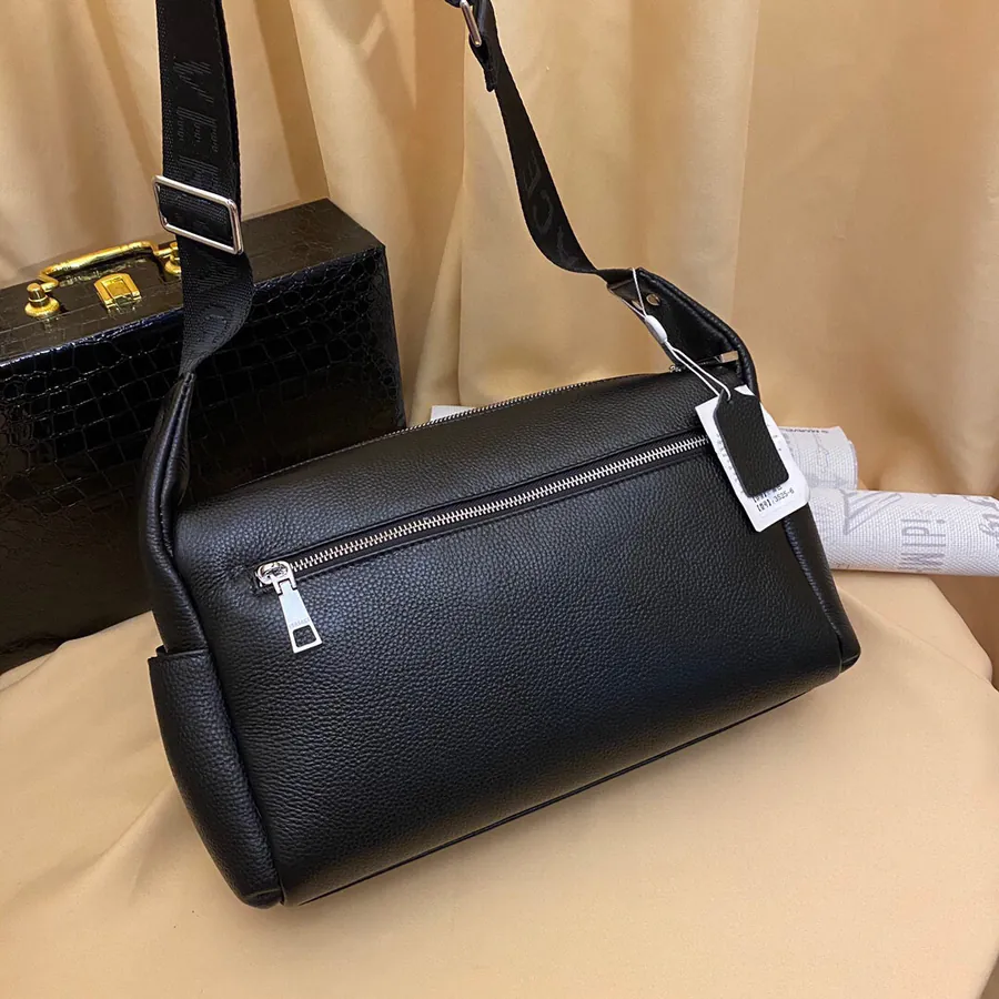 GIANNI Men's Biker Crossbody Bag