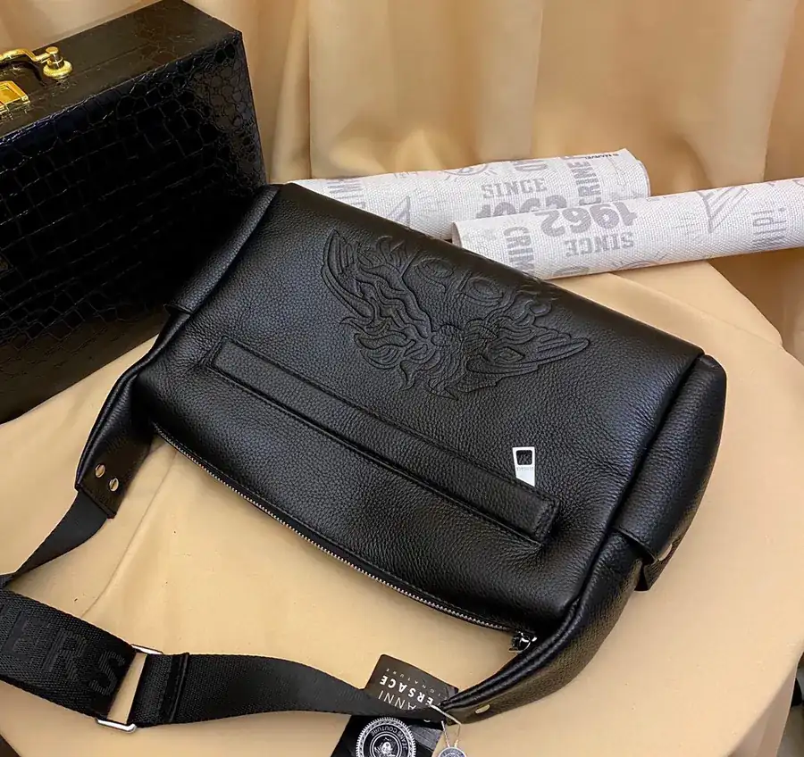 GIANNI Men's Biker Crossbody Bag