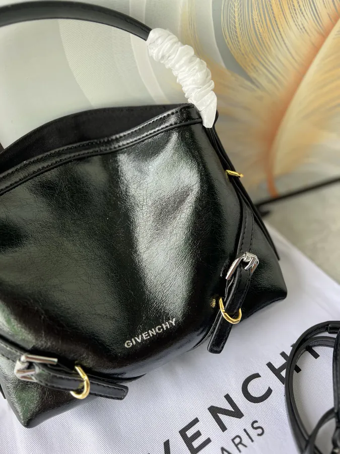 Givenc*y Voyou Detachable Strap Metal Zip Crossbody Bag