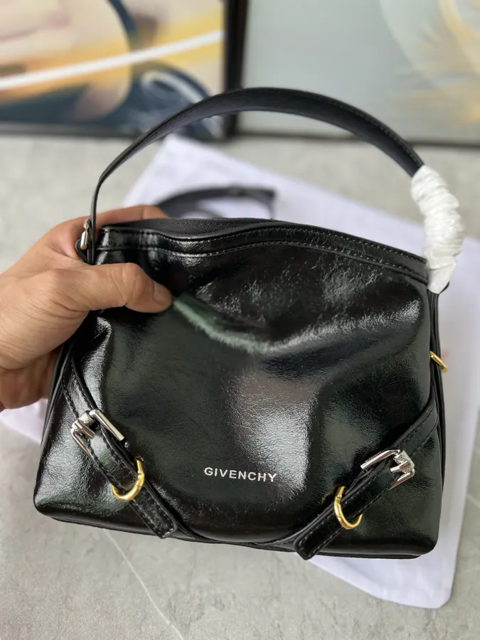 Givenc*y Voyou Detachable Strap Metal Zip Crossbody Bag