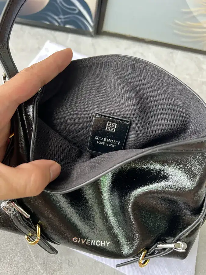 Givenc*y Voyou Detachable Strap Metal Zip Crossbody Bag