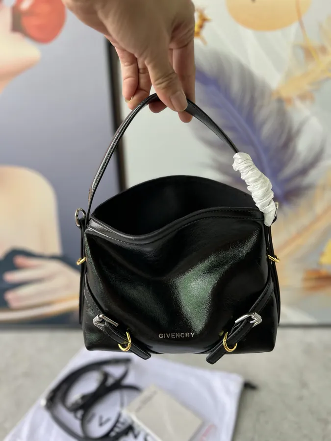 Givenc*y Voyou Detachable Strap Metal Zip Crossbody Bag