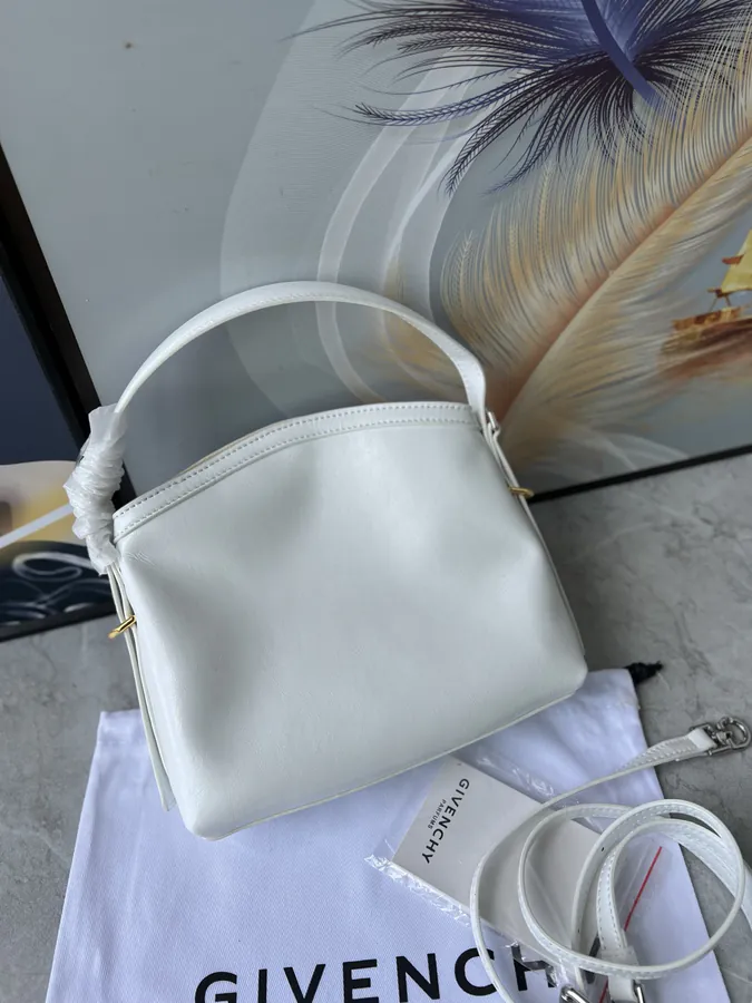 Givenc*y Voyou Detachable Strap Metal Clasp Bucket Bag
