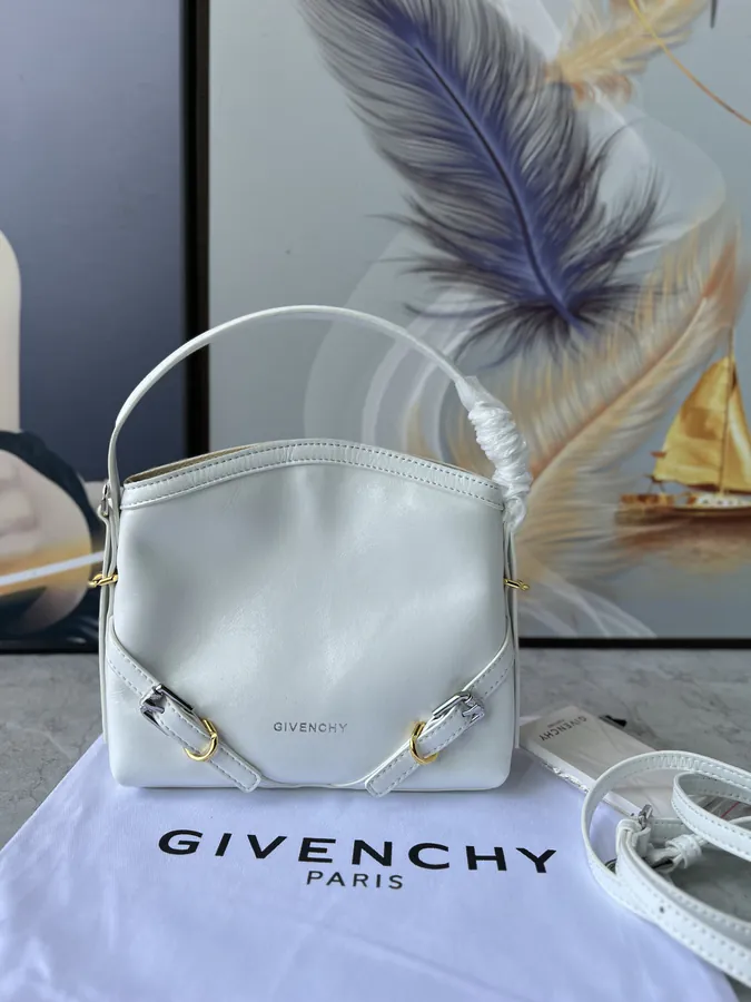 Givenc*y Voyou Detachable Strap Metal Clasp Bucket Bag