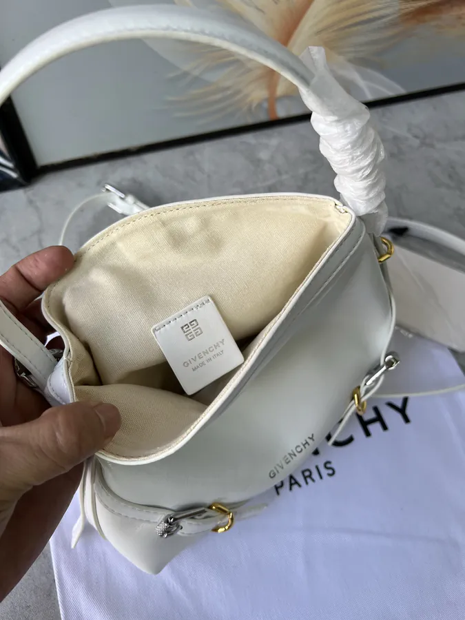 Givenc*y Voyou Detachable Strap Metal Clasp Bucket Bag