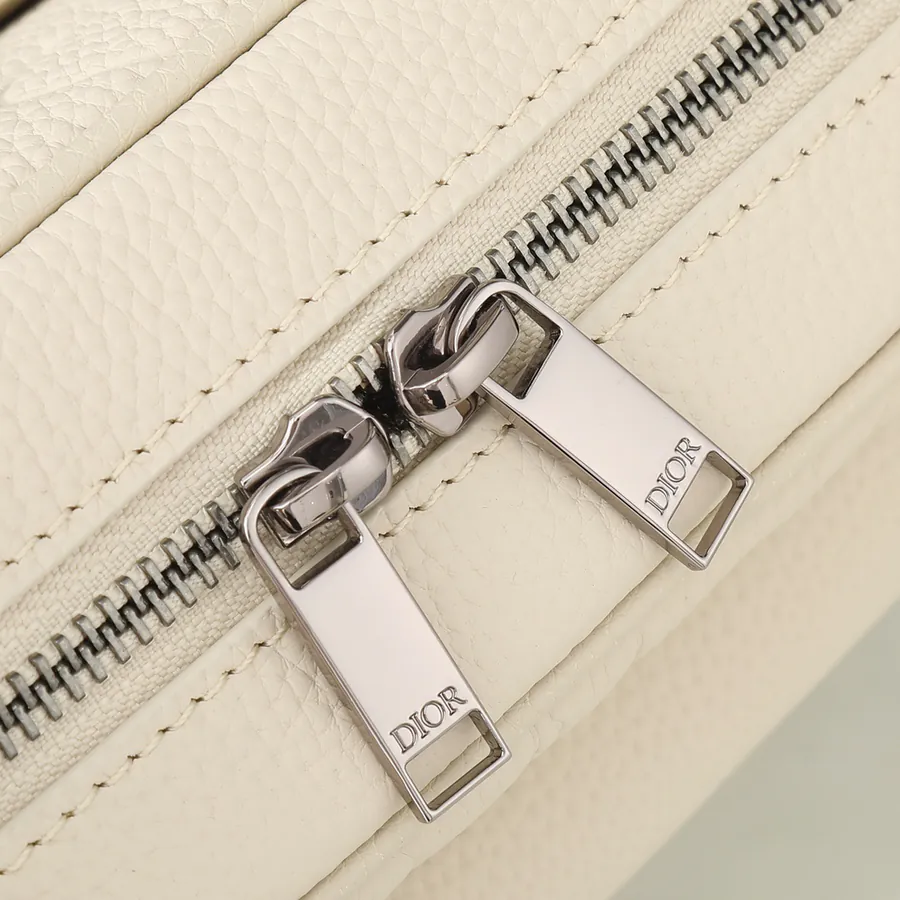 Rider 2.0 Zip Messenger Bag in Beige