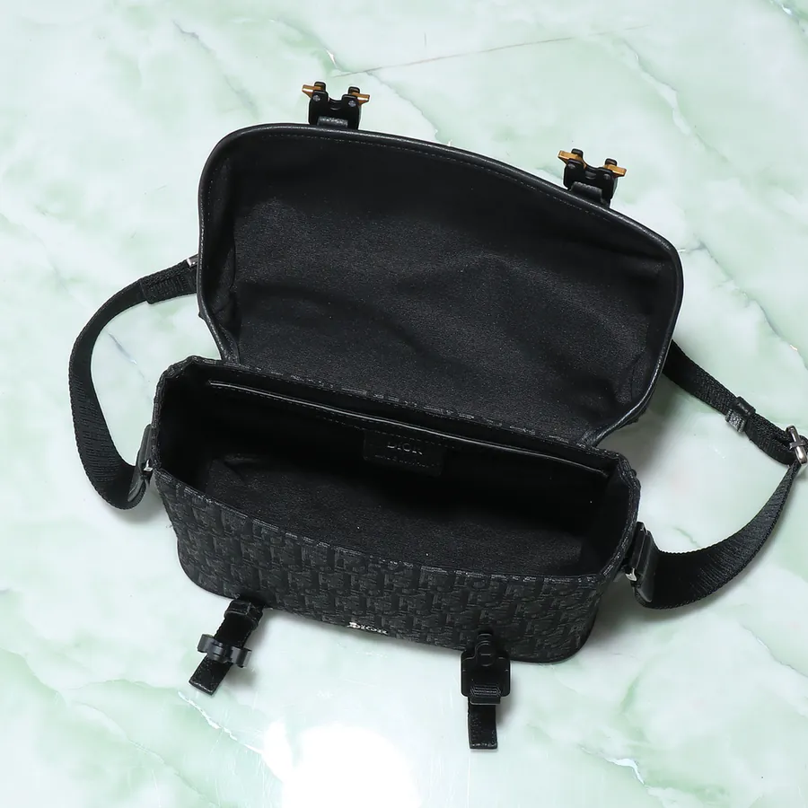Hit The Road Flip Top Briefcase Black