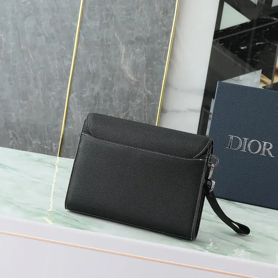 A5 Triangular Tote in Black Grained Calfskin