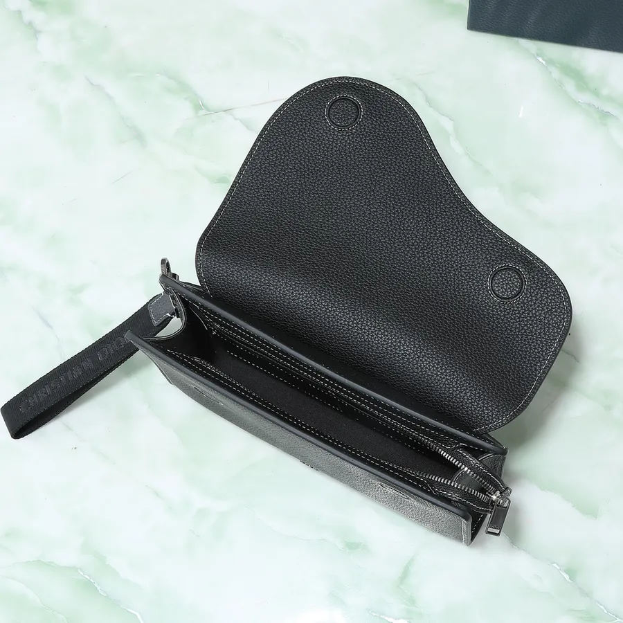 A5 Triangular Tote in Black Grained Calfskin