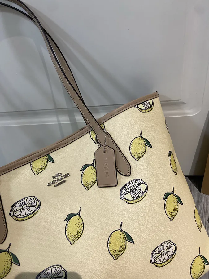 Coa*h CAL76 Summer Fruit Tote Bag