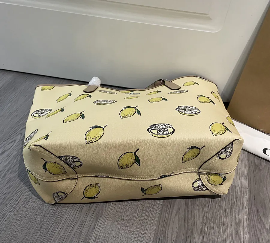 Coa*h CAL76 Summer Fruit Tote Bag