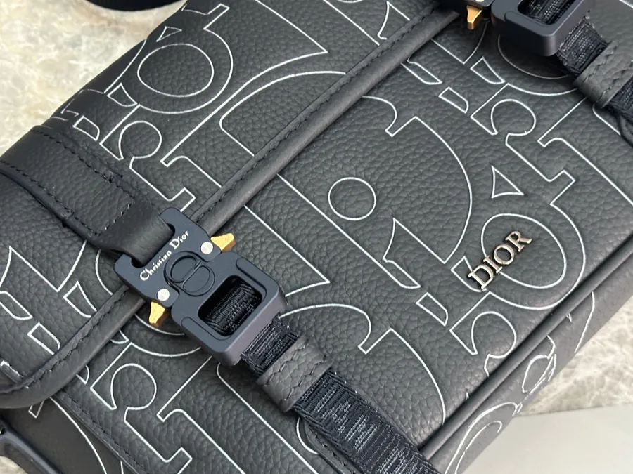 Hit The Road Flip Messenger Bag in Navy Blue