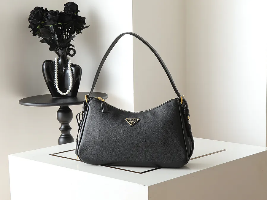 Aimee Hobo Crossbody Bag Small Size