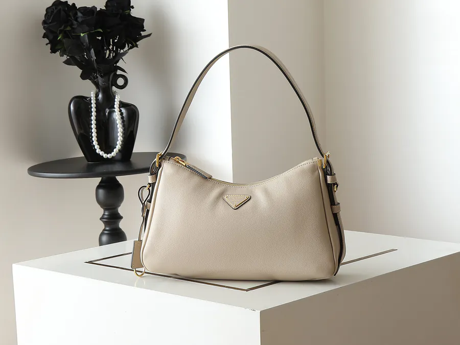 Aimee Hobo Crossbody Bag Small Size
