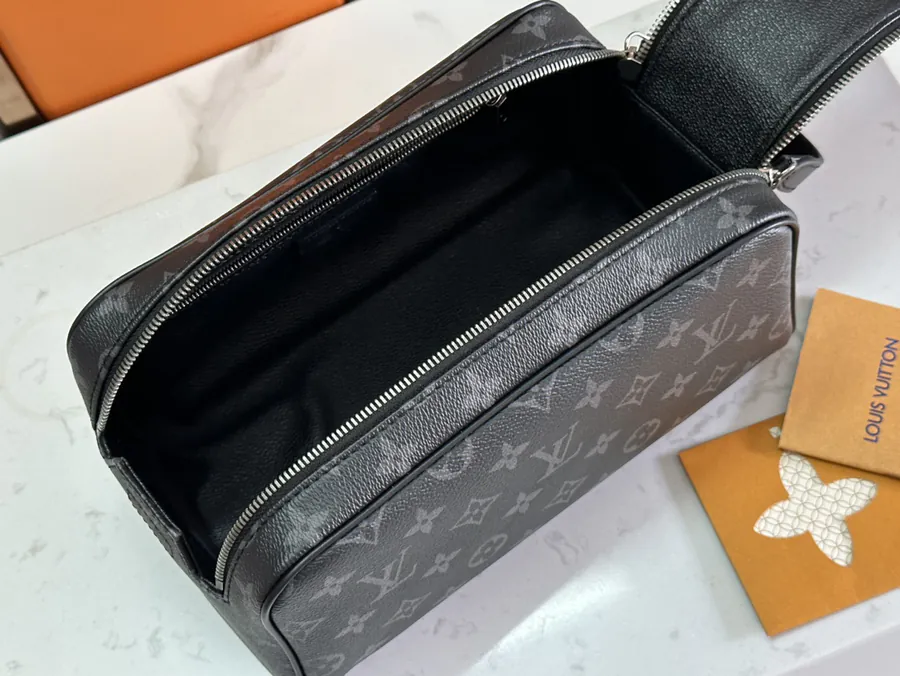 Loer Do Kit Monogram Eipse Canvas Cosmetic Bag