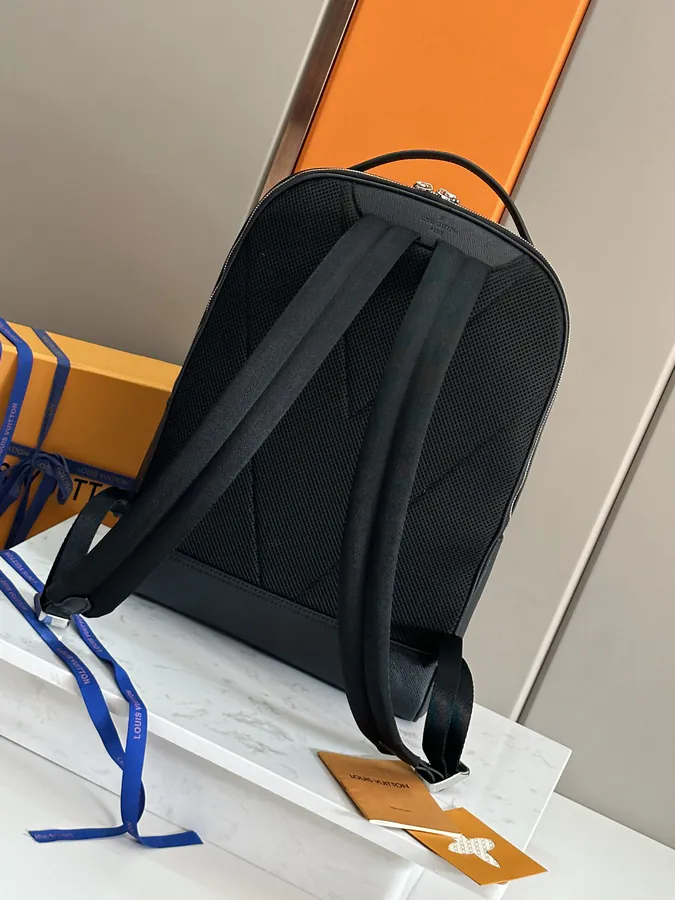 Avenue Damier Graphite Coated Canvas Messenger Bag with Crossbody Strap