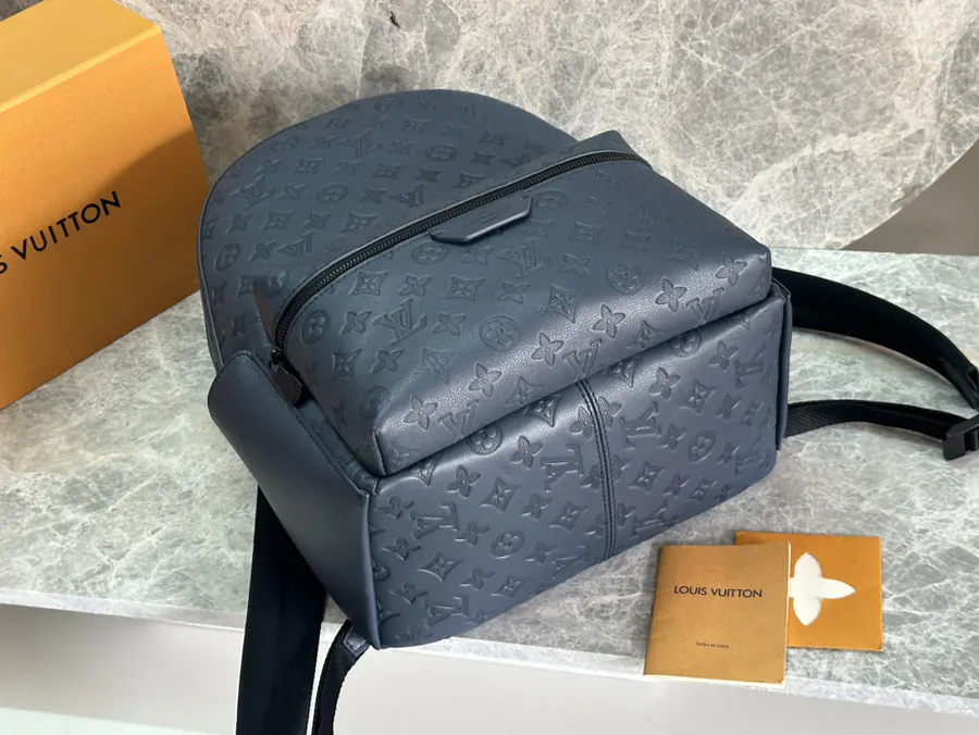 Discovery Small Backpack in Monogram Shadow