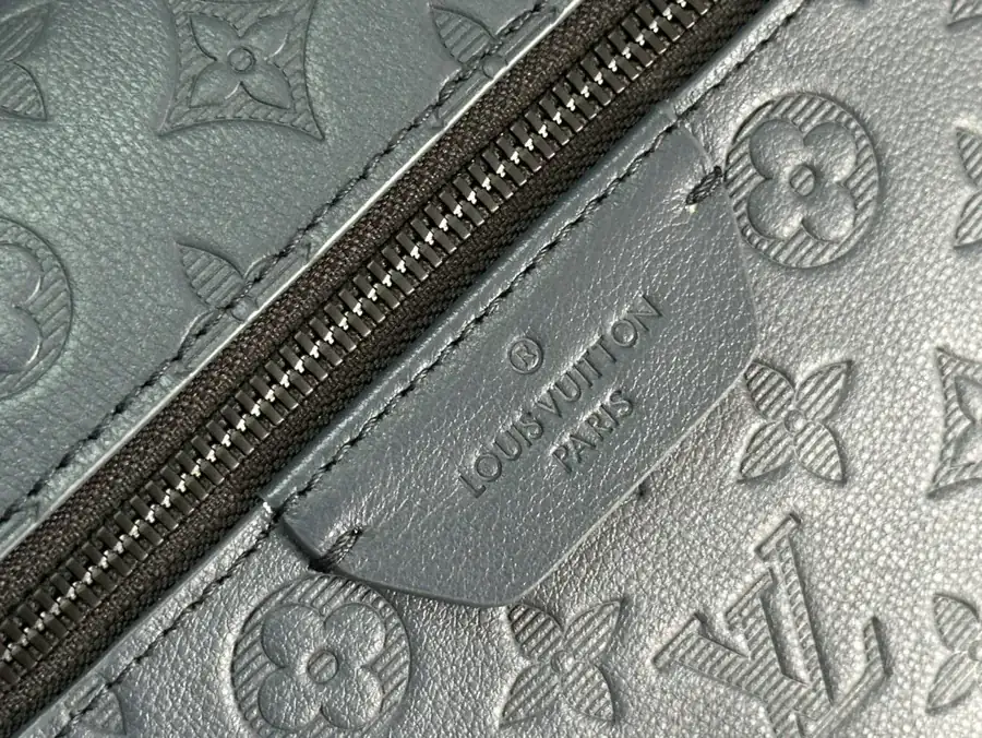 Discovery Small Backpack in Monogram Shadow