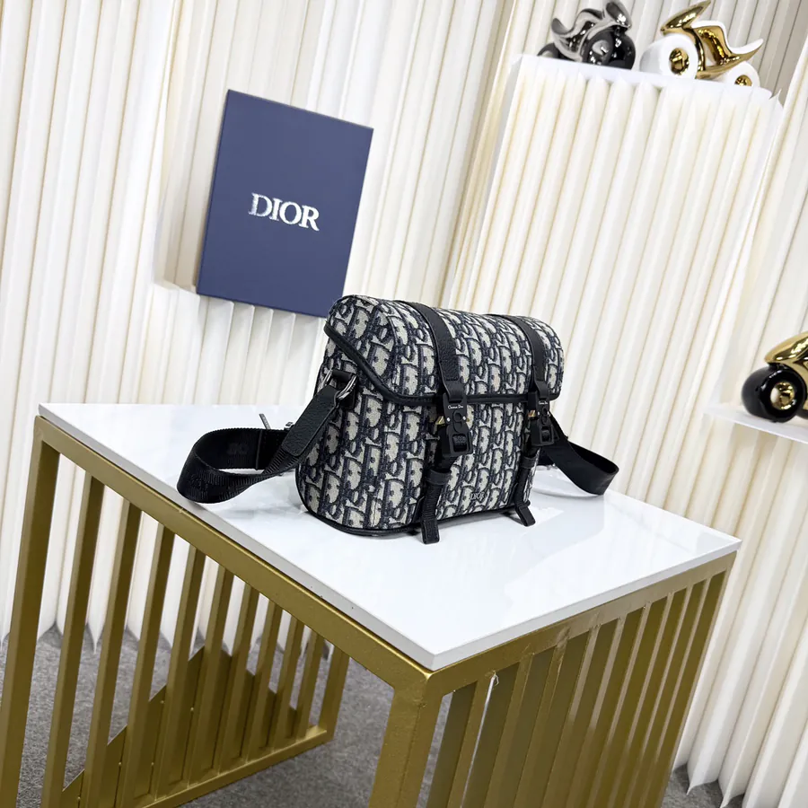 Hit The Road Flip Top Briefcase in Grained Calfskin