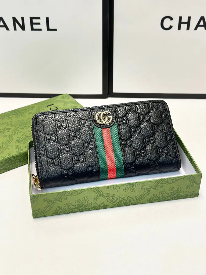Gucci Single Zip Tote Black
