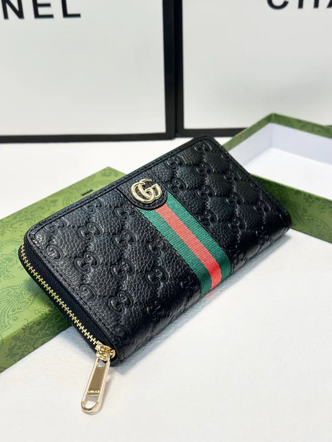 Gucci Single Zip Tote Black