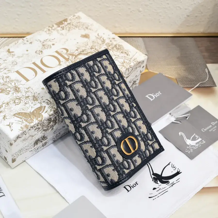 30 Montaigne Passport Case in Blue Oblique Print
