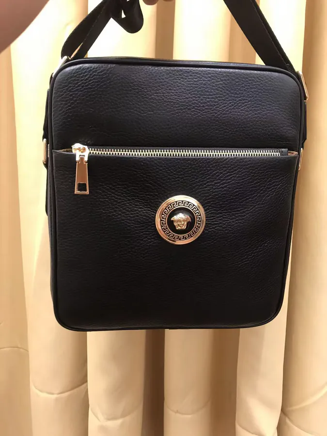 2022 New Fanjia Crossbody Bag, Italian Calfskin, Practical with Zippered Pockets