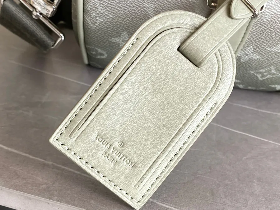 Louis Vuitton Keepall 25 Pillow Bag