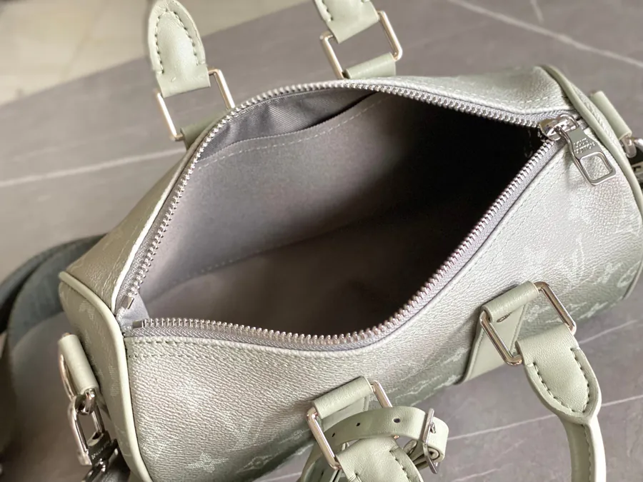 Louis Vuitton Keepall 25 Pillow Bag