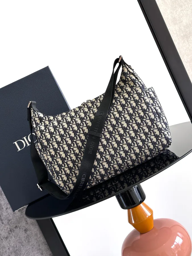 Rider Soft Water Jiao Bag 2025 Autumn Menswear Collection