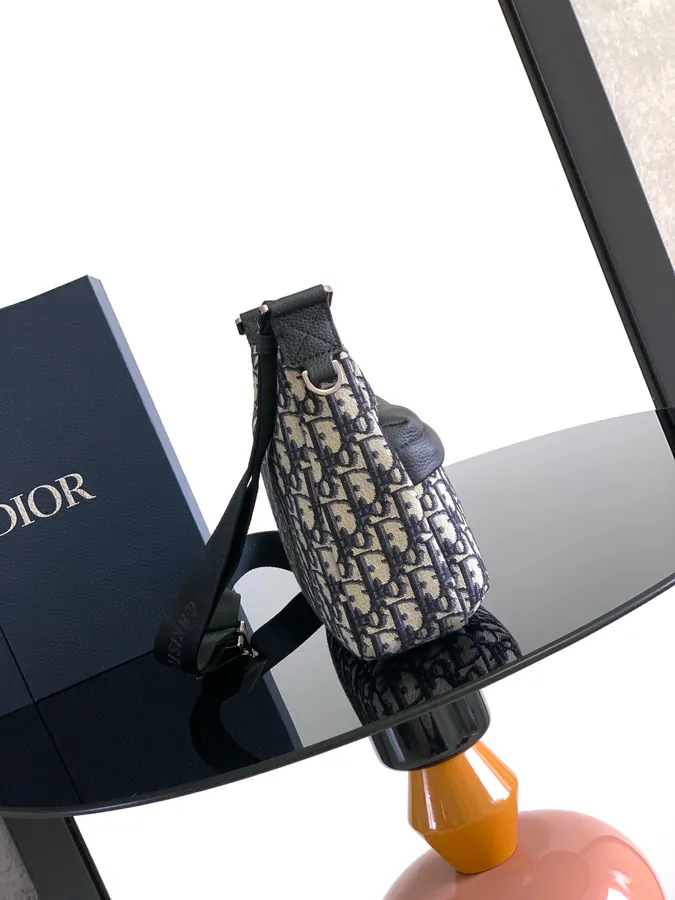 Rider Soft Water Jiao Bag 2025 Autumn Menswear Collection
