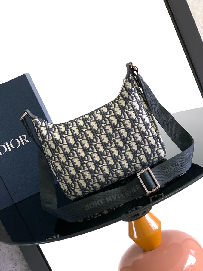 Rider Soft Water Jiao Bag 2025 Autumn Menswear Collection