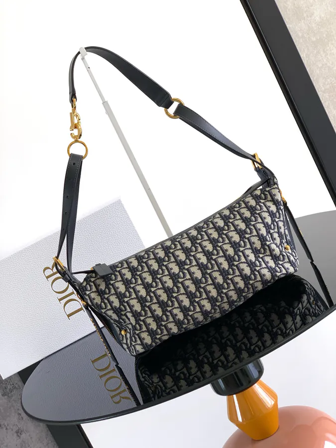D Journey Handbag with Soft Fabric and Modern Design
