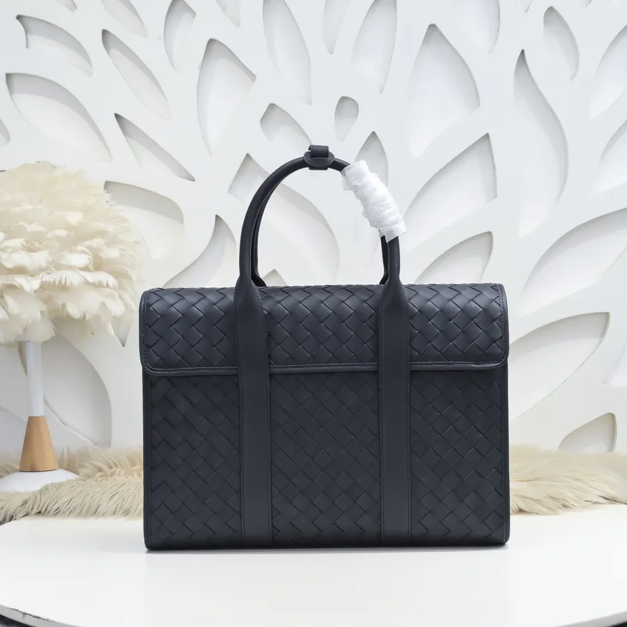 BV Latest Men's Briefcase Premium Leather, Elegant Design