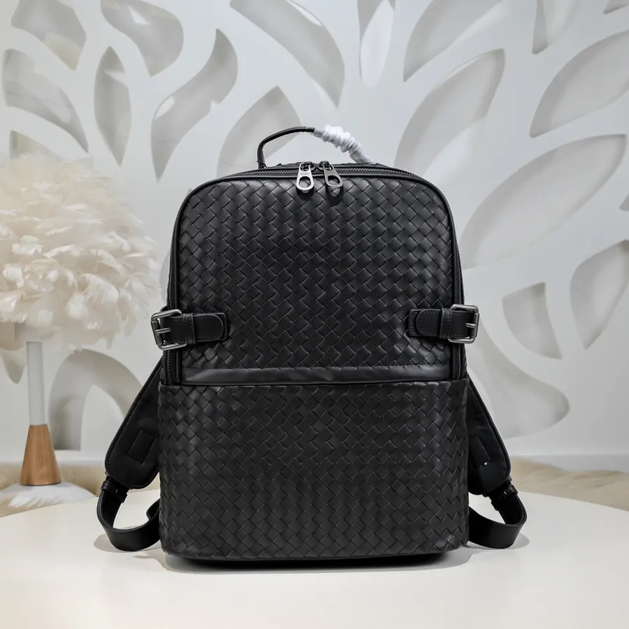 BV Latest Men's Backpack Premium Leather, Elegant Design