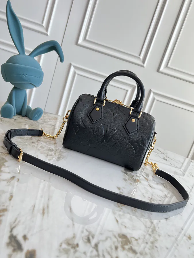 LV Speedy Bandoulière 20 in Monogram Empreinte Leather