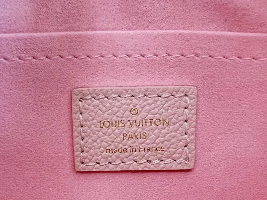 LV Speedy Bandoulière 20 in Monogram Empreinte Leather