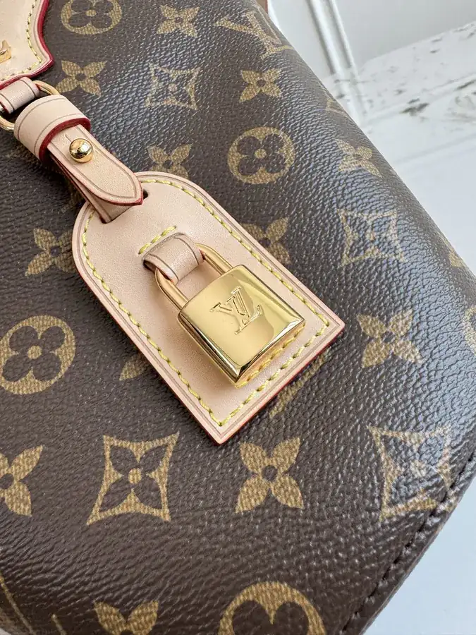 Rivage BB Bucket Bag by Nicolas Ghesquiere