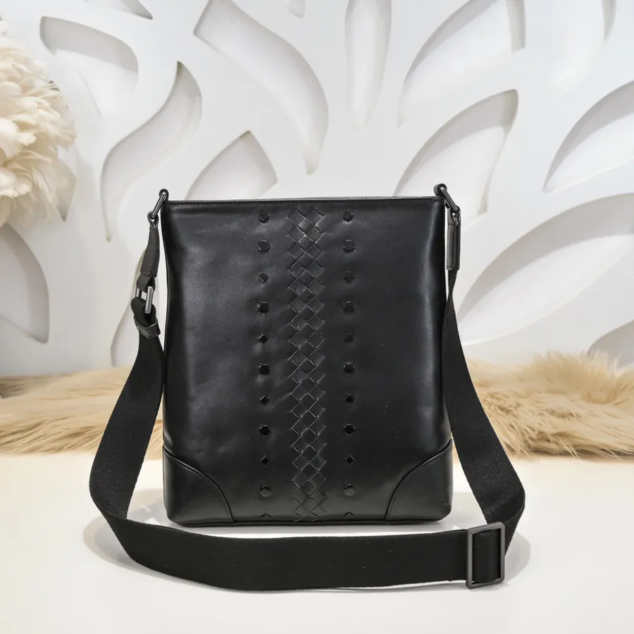 New Men's Crossbody Bag Premium Quality