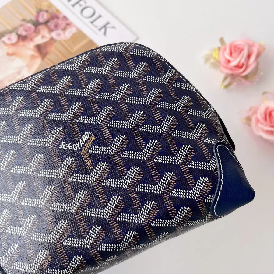Mini Shell Shape Vendome Pouch Handbag