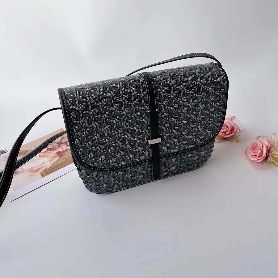 Belvédère Satchel Classic Minimalist Design