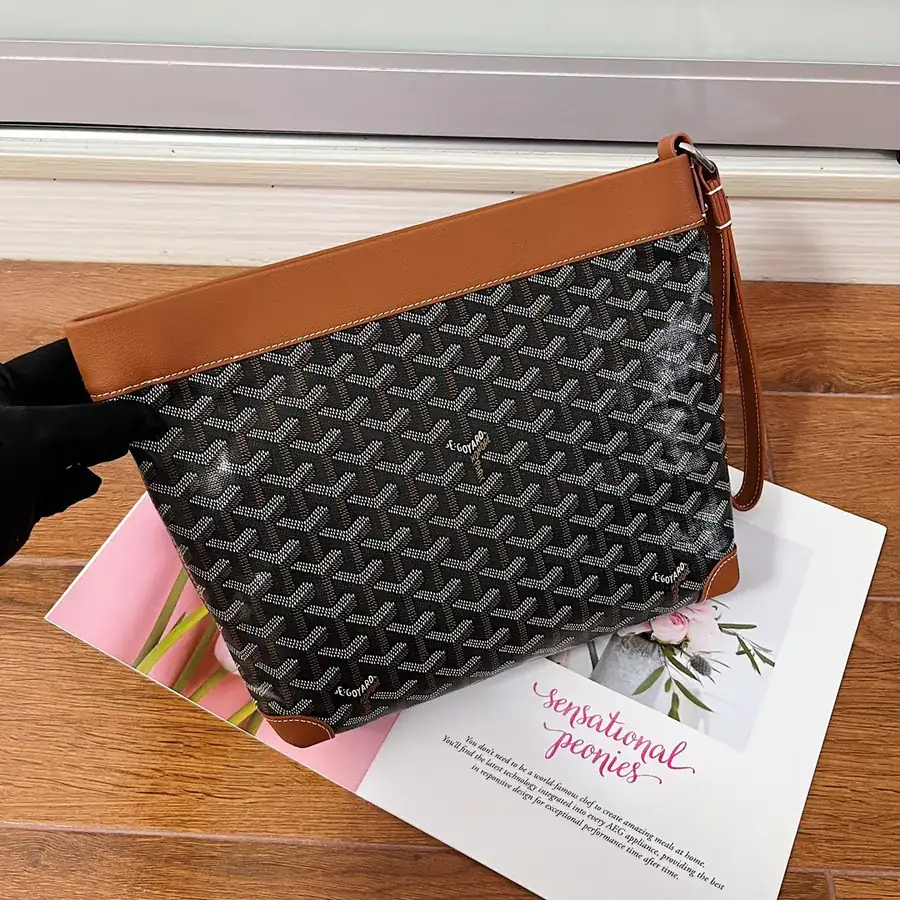 CONTI Handbag Stylish Day to Night Companion