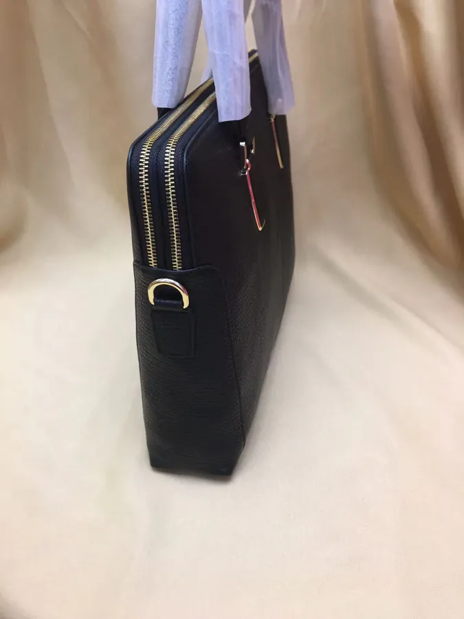 V Brand New Mens Tote & Crossbody Briefcase in Black