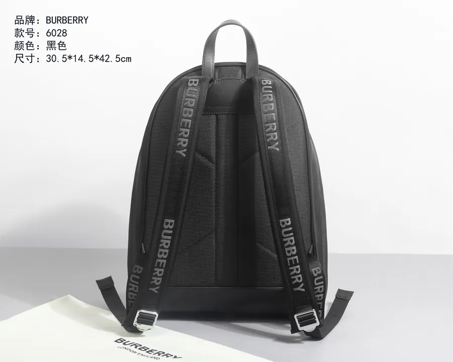 Original Burberry Shoulder Bag with Grained Calfskin and Cotton Lining