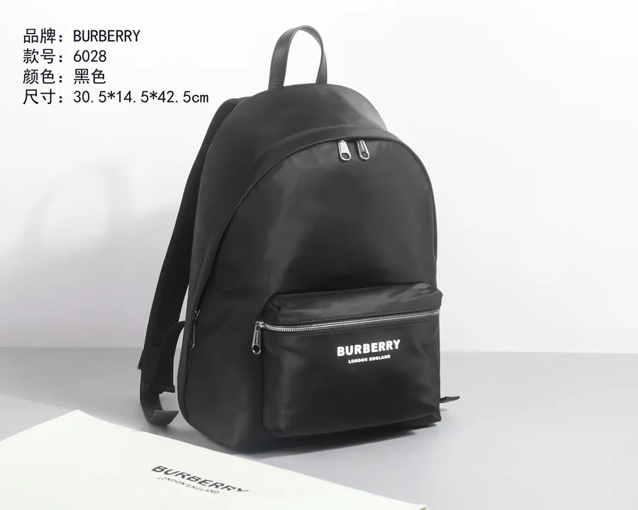Original Burberry Shoulder Bag with Grained Calfskin and Cotton Lining